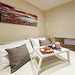 Mc Apartments